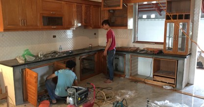 Thi công tủ bếp tại Hà Nội giá xưởng chiết khấu phụ kiện cao