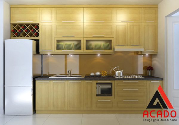 Tủ bếp gỗ sồi Nga sáng màu để lộ vân gỗ tự nhiên
