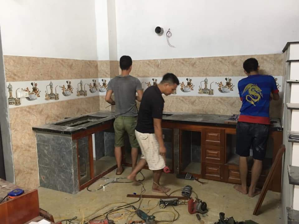Những bước đầu trong quá trình thi công đóng tủ bếp tại Yên Nghĩa.