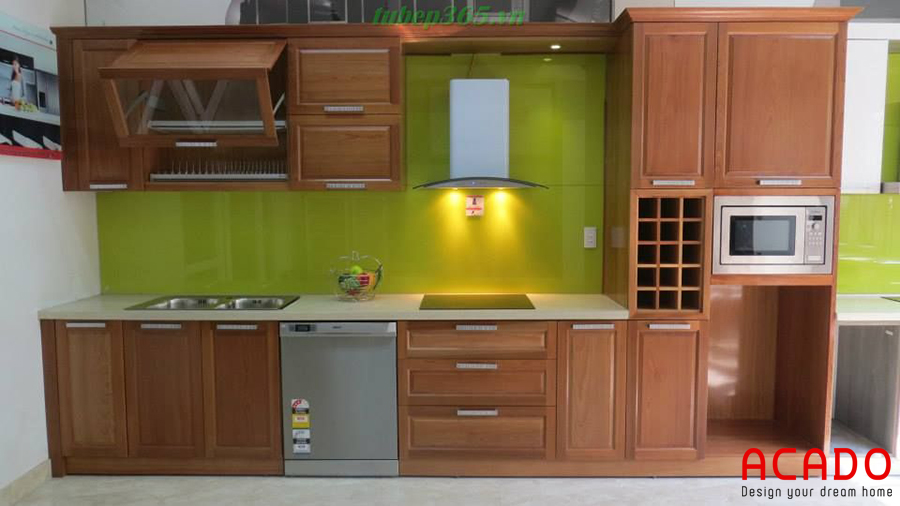 Tủ bếp gỗ tự nhiên kính bếp màu vàng nhạt giá rẻ tại Acado