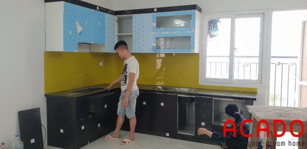 Tủ bếp inox 304 cánh nhựa Acrylic nhà chị Thủy - Thái Hà