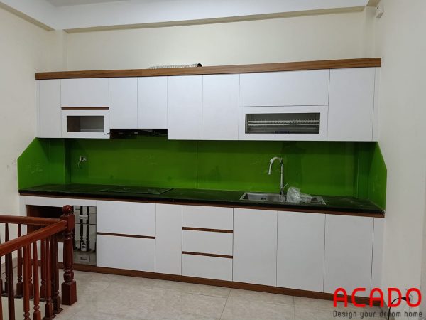 Tủ bếp Melamine thẳng tiết kiệm không gian và diện tích
