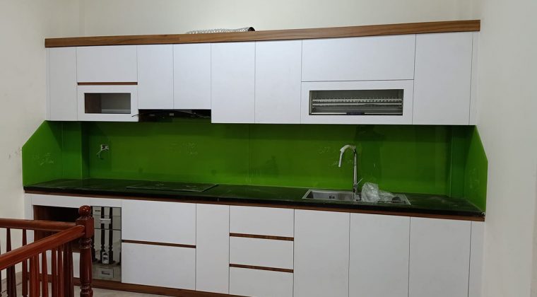 Tủ bếp Melamine thẳng tiết kiệm không gian và diện tích