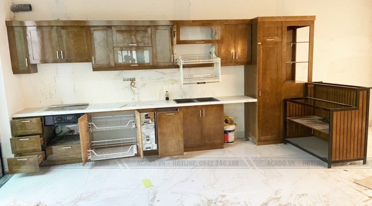 Bề mặt cánh tối giản, mang hơi hướng hiện đại - Làm tủ bếp tại Long Biên