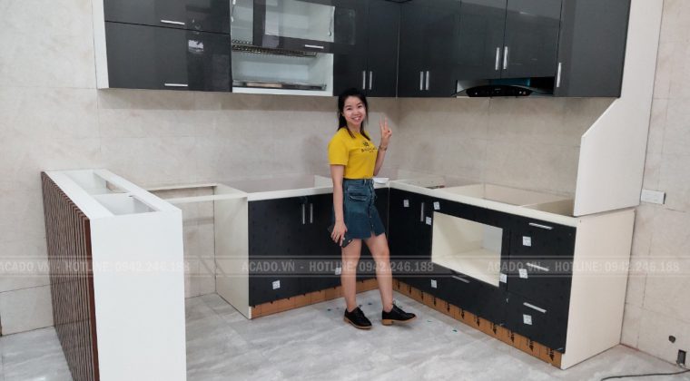 Công trình tủ bếp gia đình chị Hoài đã hoàn thành và bàn giao đúng thời hạn