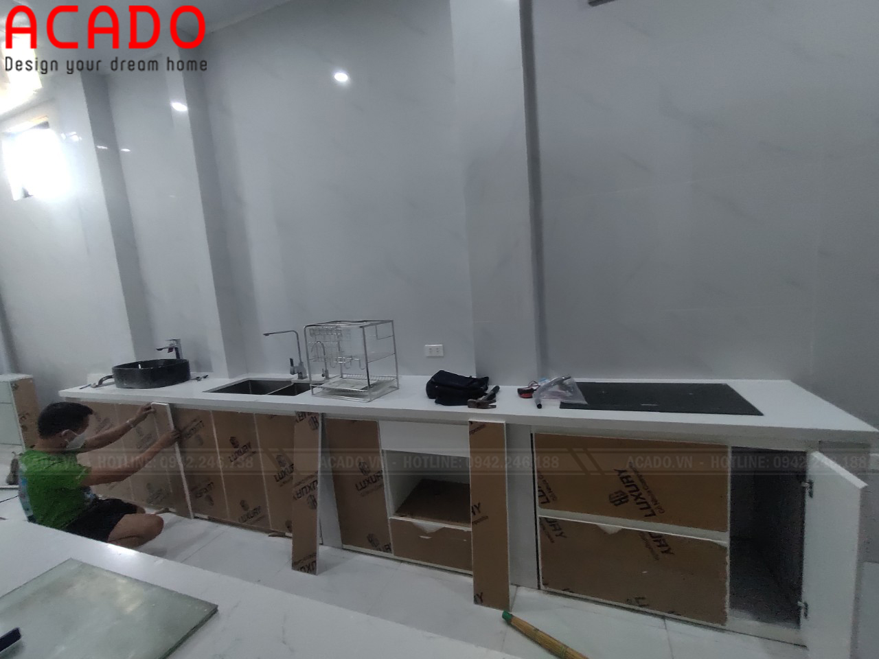 Hình ảnh quá trình lắp đặt tủ bếp tại Hòa Lạc -- Nội thất ACADO.