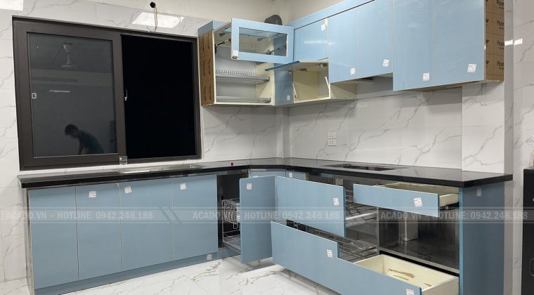 Bàn giao công trình tủ bếp cho gia đình chị Hằng - lắp đặt tủ bếp tại Quang Trung