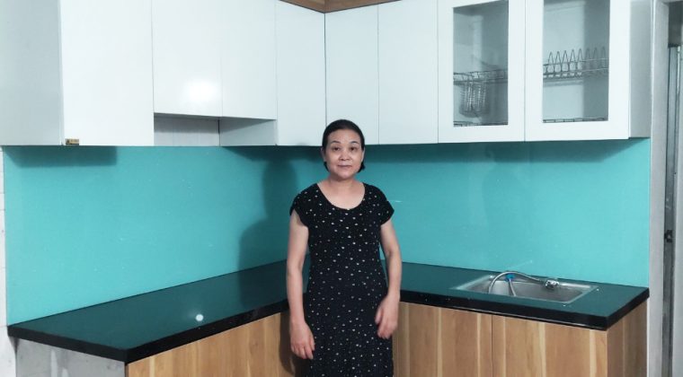 Hoàn thiện tủ bếp và ban gia cho gia đình em Kiên - Thi công tủ bếp Đông Anh