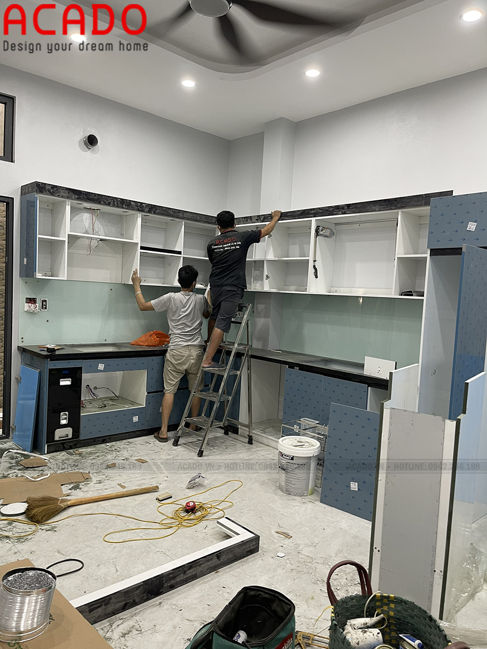 Hình ảnh thi công tủ bếp cho gia đình anh Tú - Lắp đặt nội thất tại Văn Phú