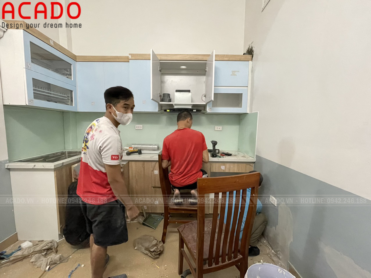 Quá trình thi công, lắp đặt tủ bếp cho gia đình anh Minh