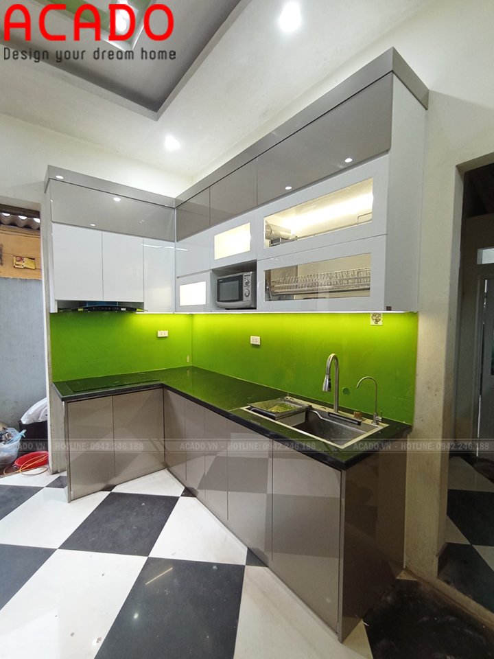 Tủ bếp dưới thùng inox cánh Acrylic - Lắp tủ bếp tại Yên Viên