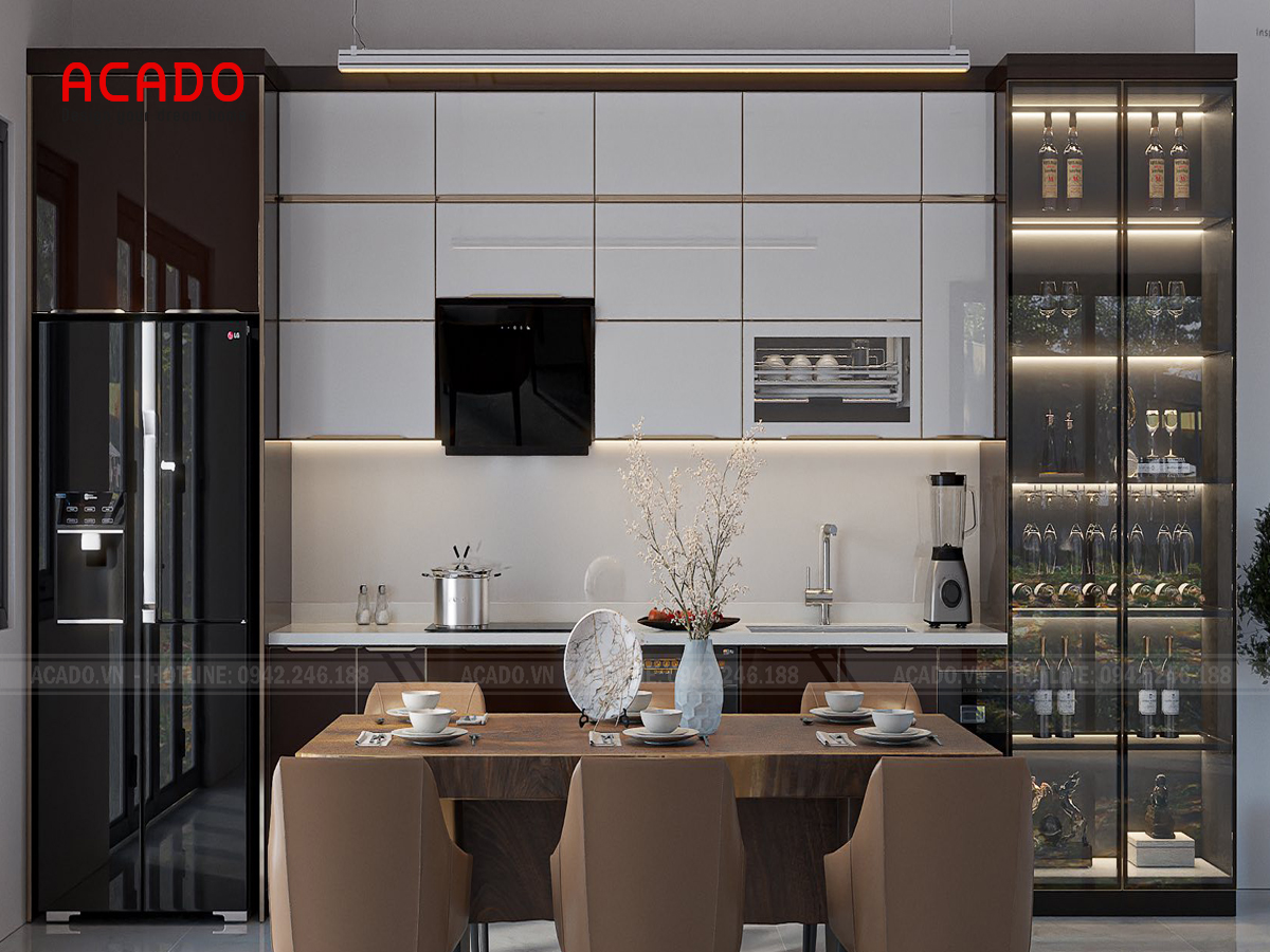 Mẫu tủ bếp inox cánh kính dài 2m