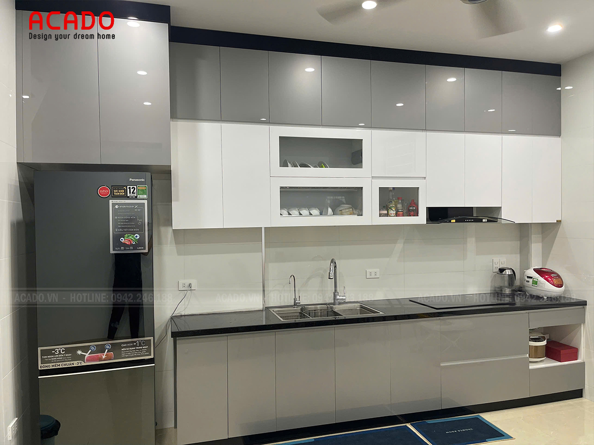 Mẫu tủ bếp nhựa dài 2m