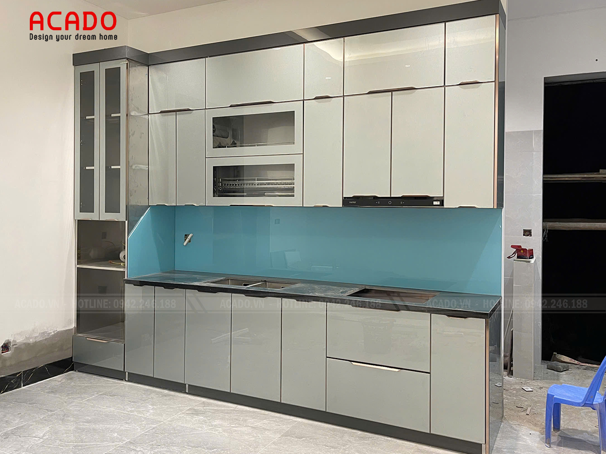 Tủ bếp đụng trần