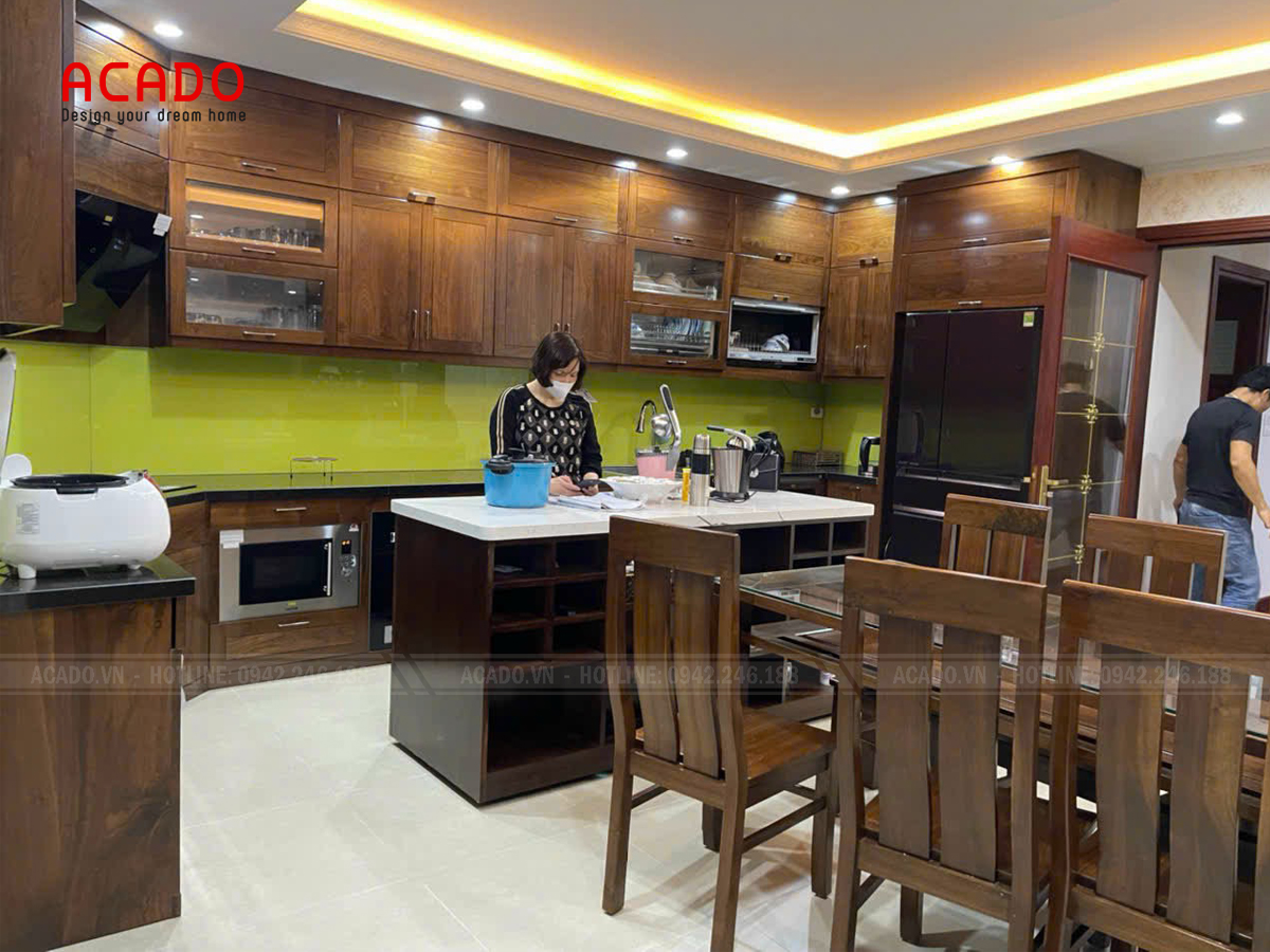 Gỗ xoan đào làm tủ bếp