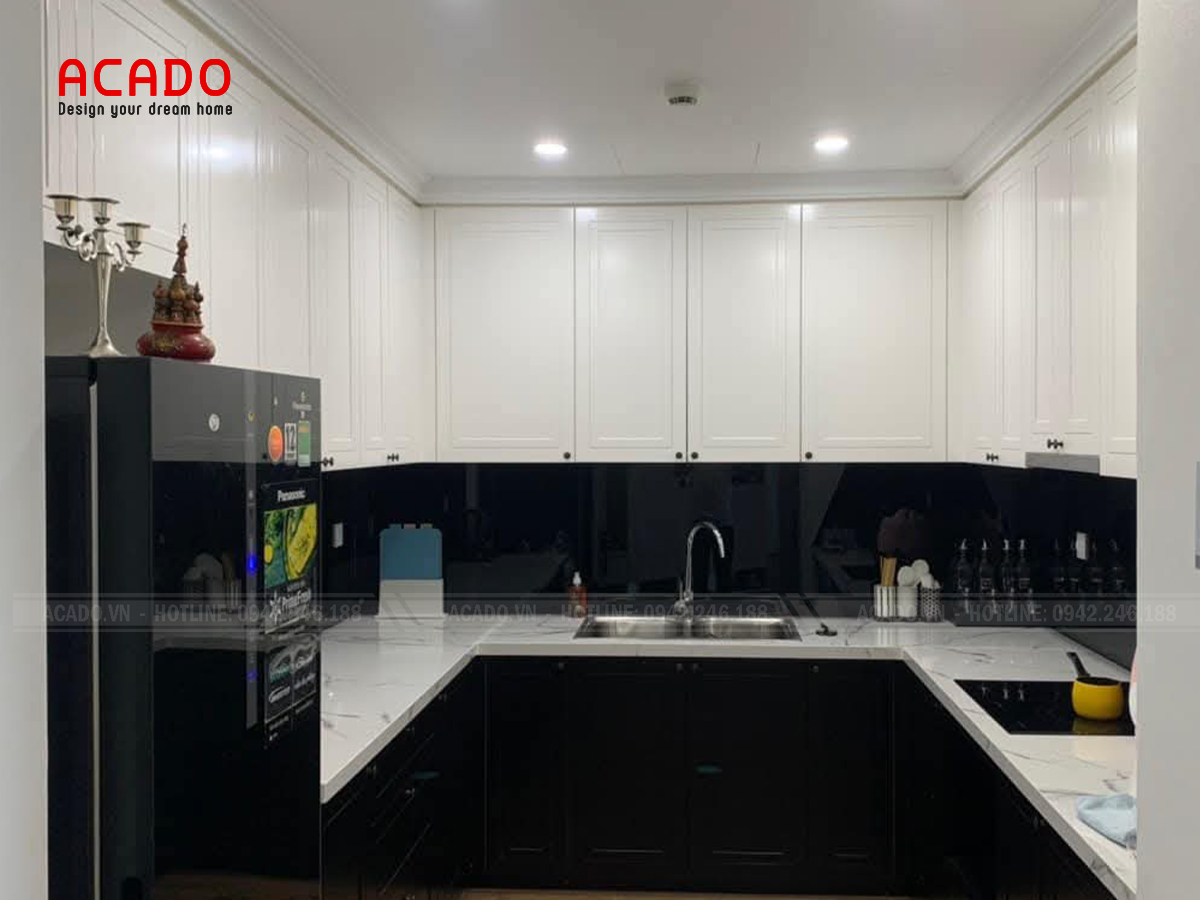 Tủ bếp có bồn rửa chén