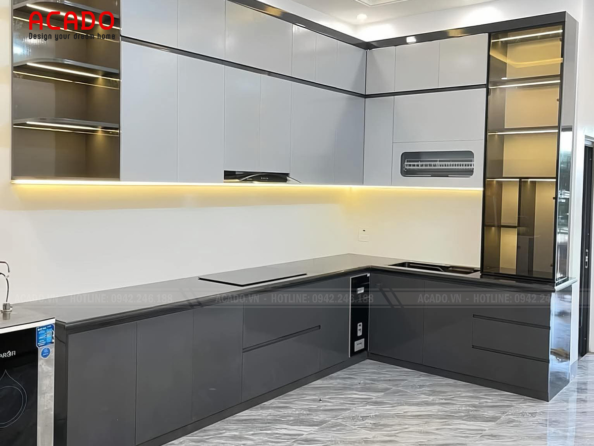 Cách phối tủ bếp 2 màu