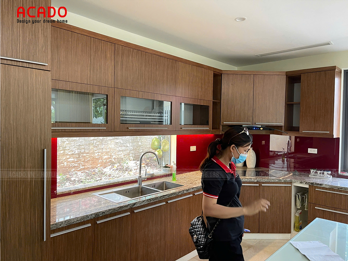 Tủ bếp góc kim cương